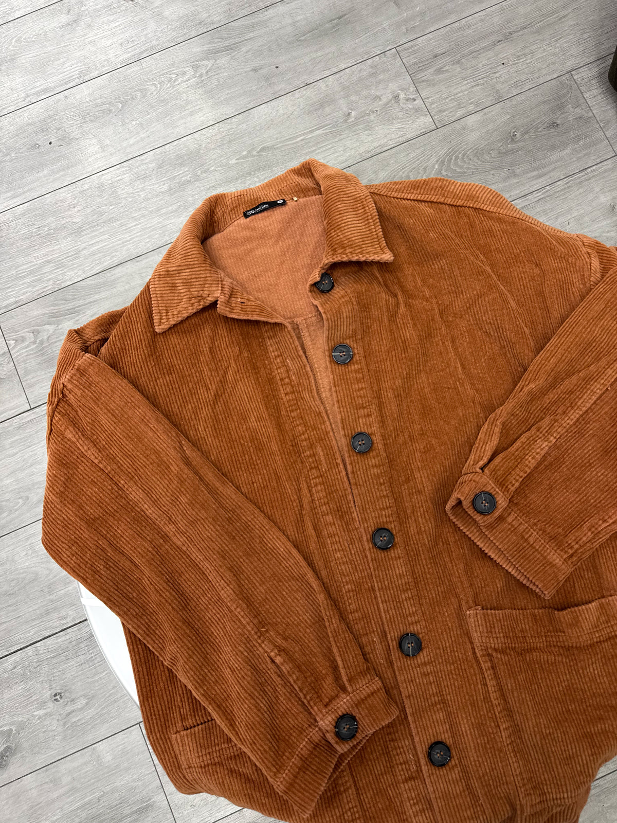 Sobrecamisa de pana marrón