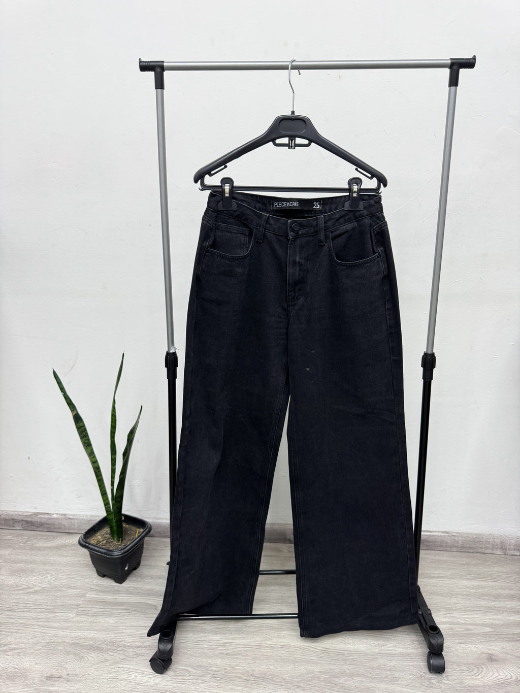 Jean negro Piece of Cake