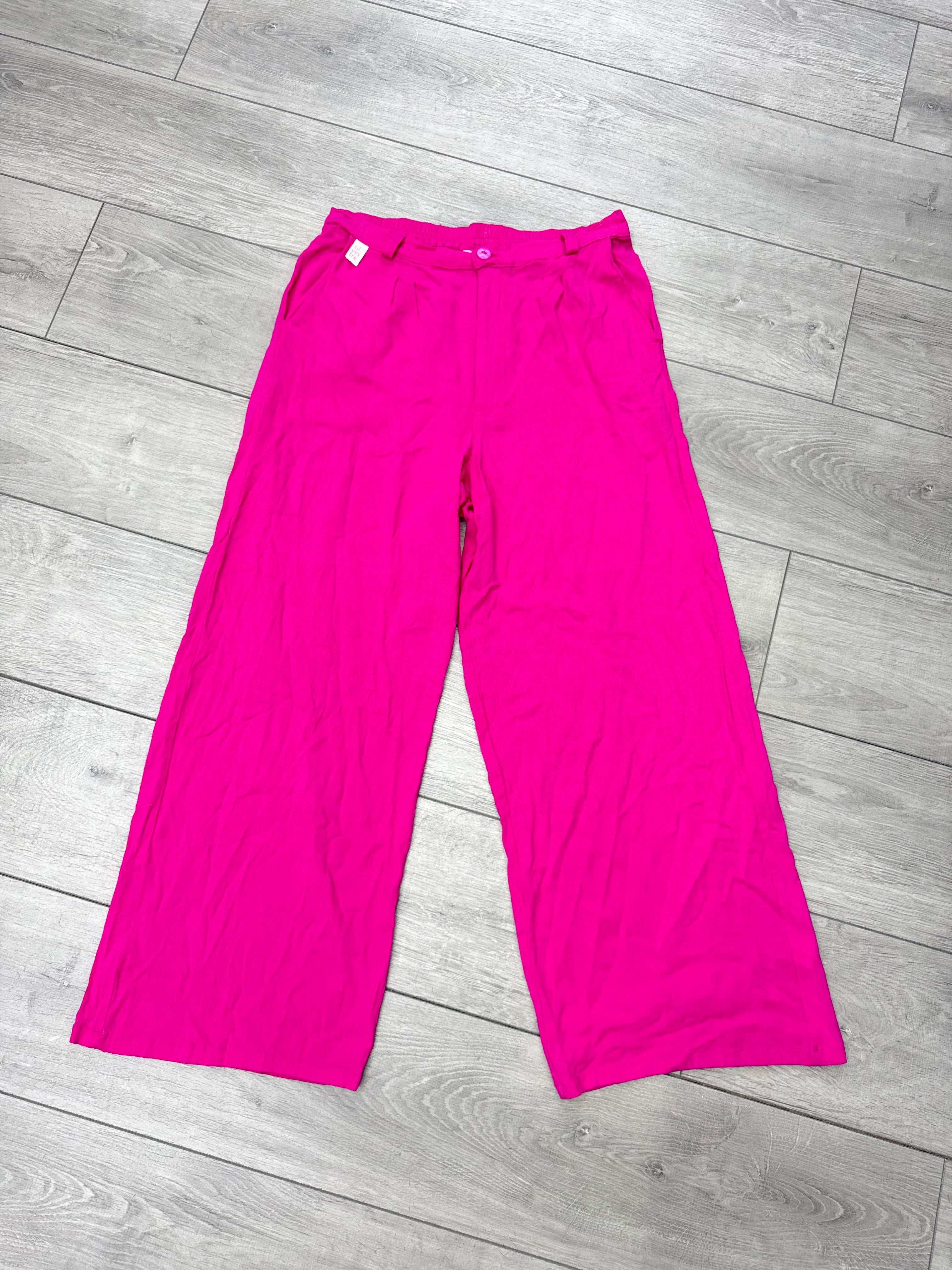 Conjunto sastrero rosado