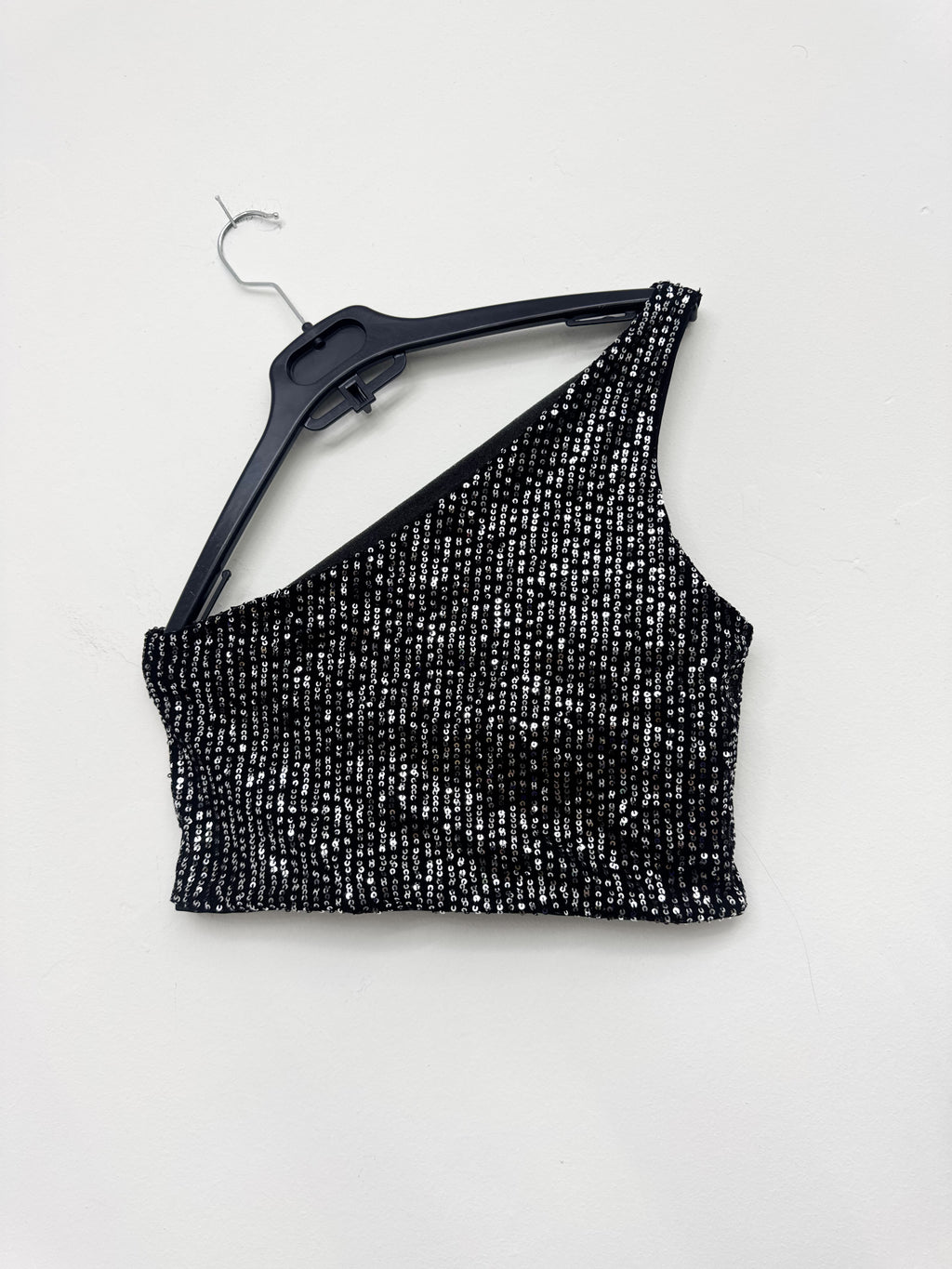 Top negro 1 manga con lentejuelas