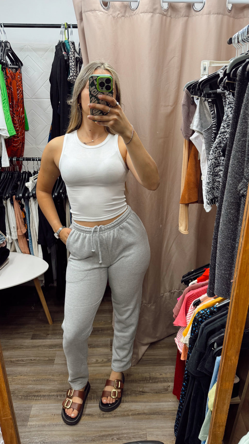 Deportivo gris Hering