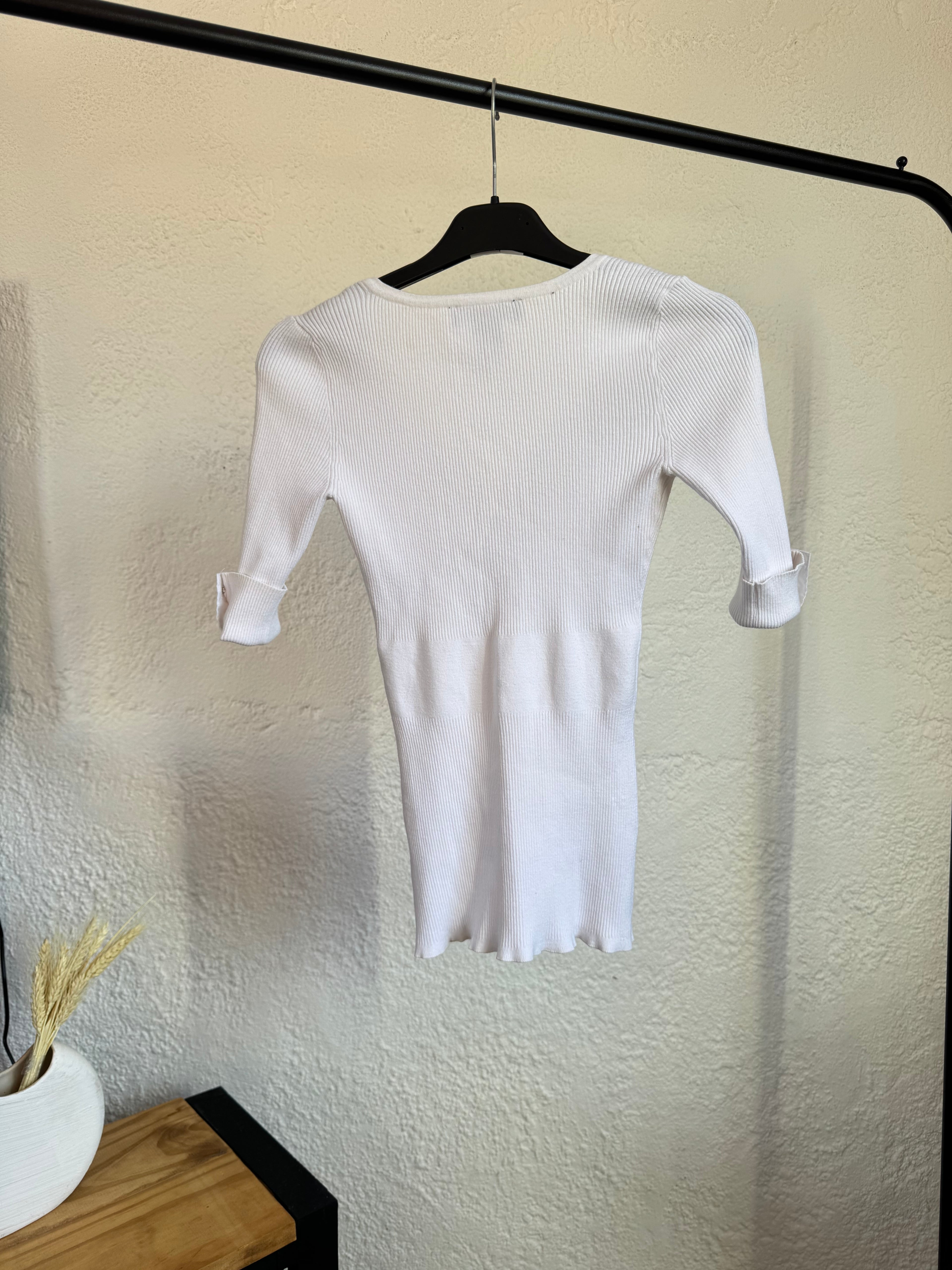 Remera blanca manga 3/4