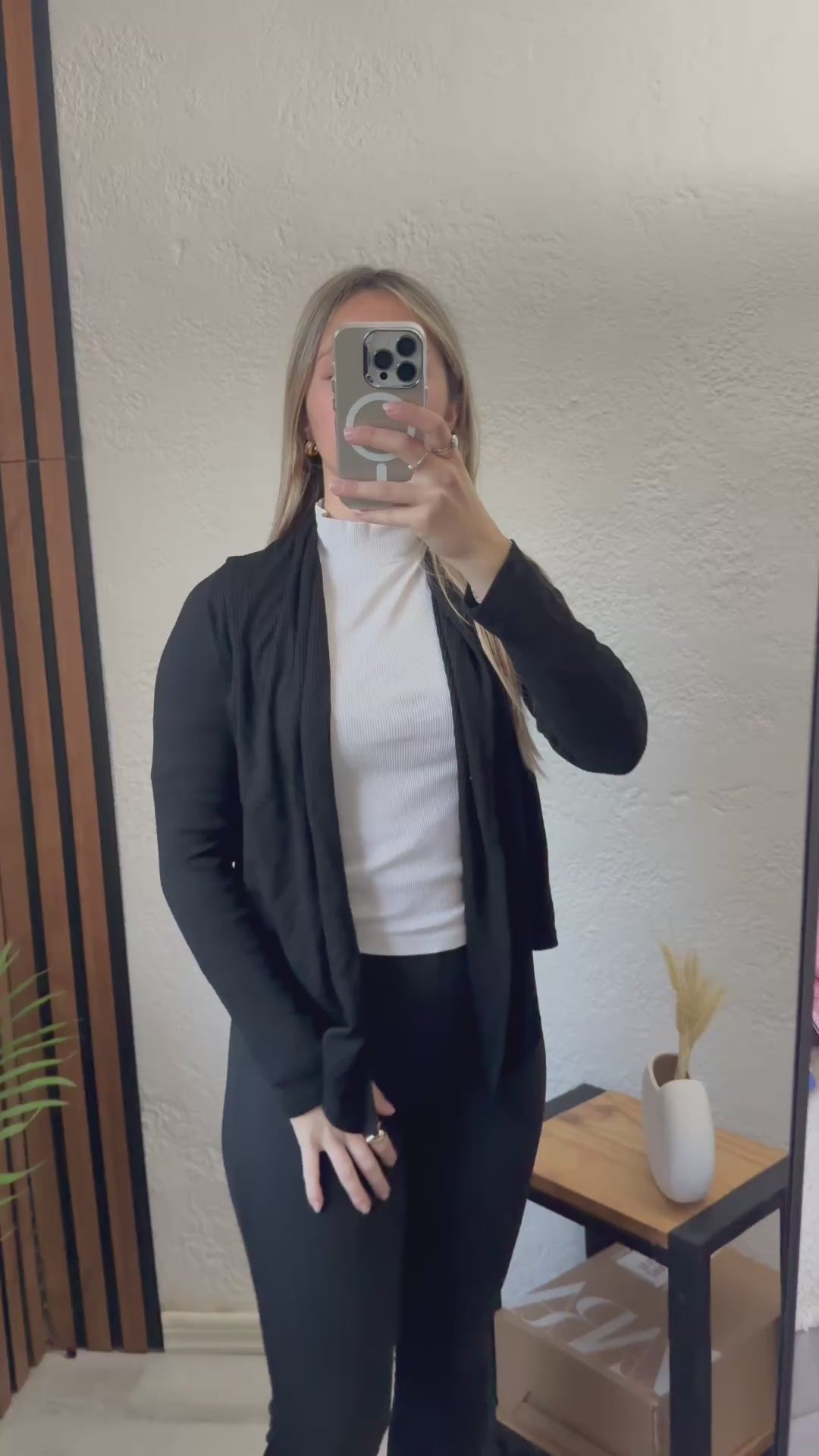 Saquito negro talle S